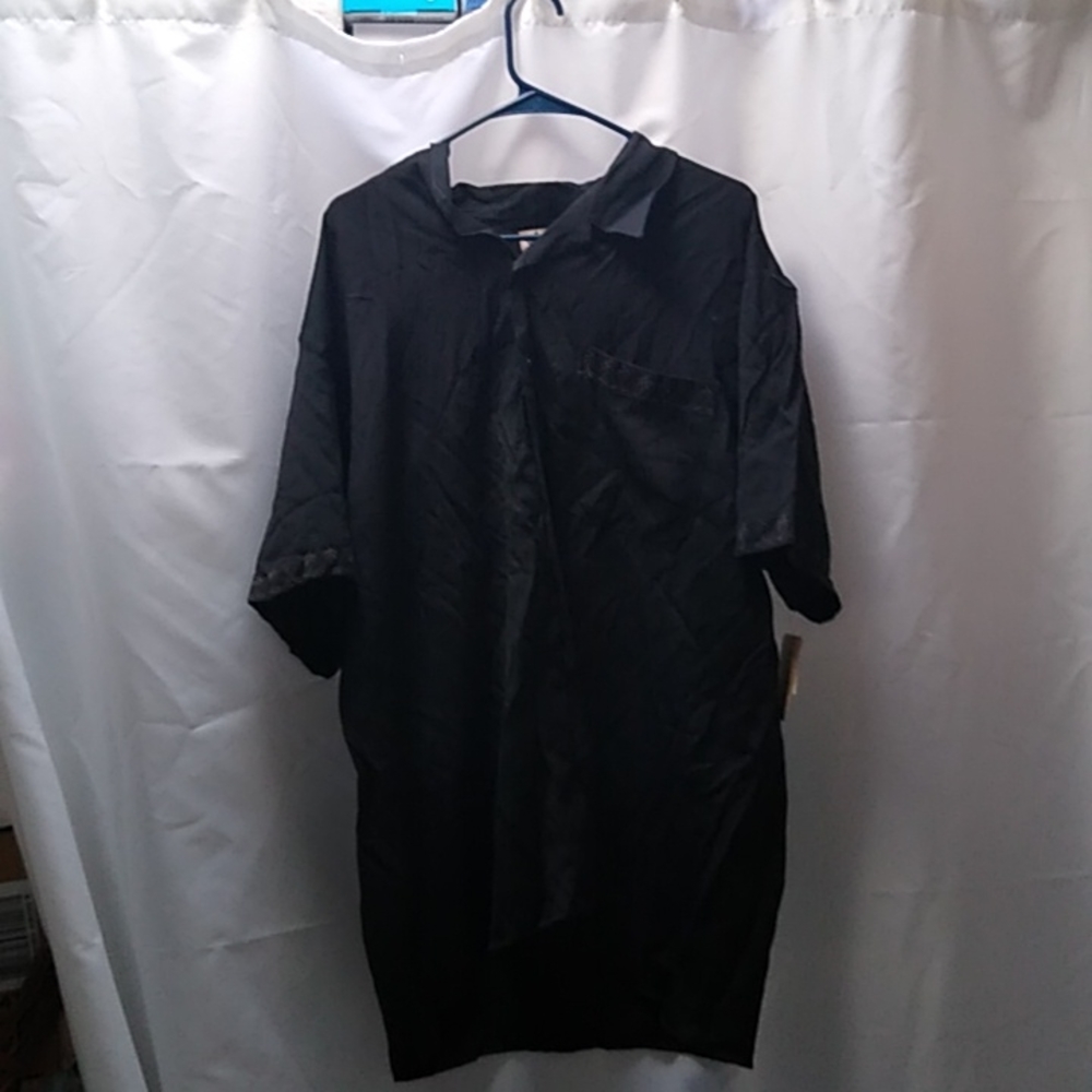 Black Cherokee Waikiki Wear black button down shirt
